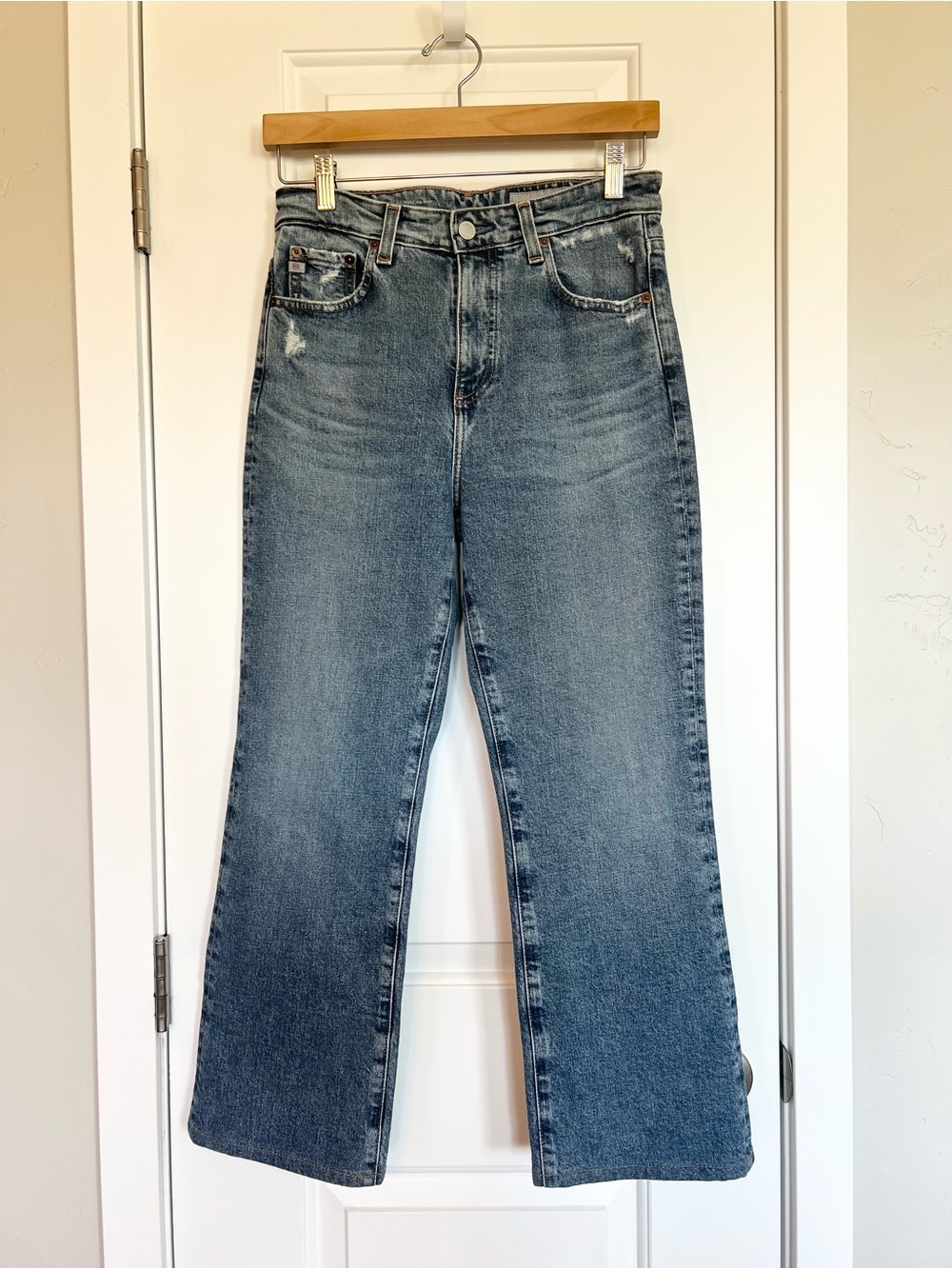 AG jeans Adriano Goldschmied Kinsley high rise crop boot jeans Size 27 Bootcut